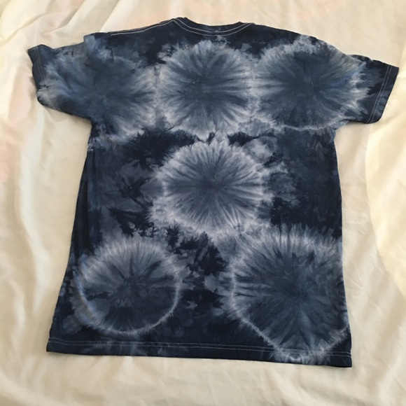 Dare To Break Free Cloak Tie-Dye Shirt - Picture 2 of 3